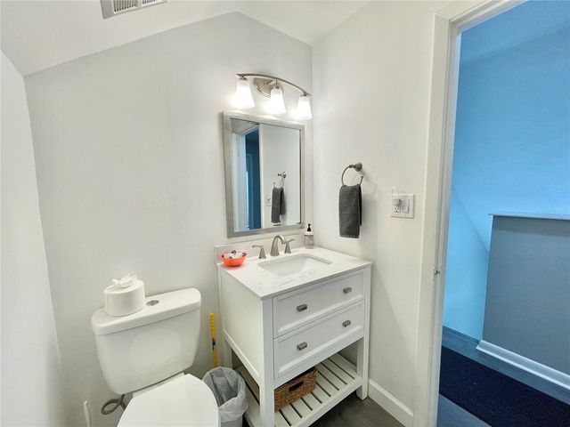 2138 NW 29TH PLACE, Gainesville, FL 32605