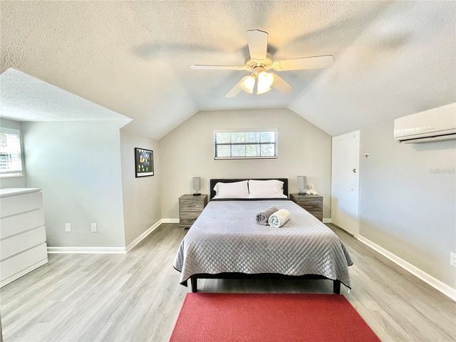 2138 NW 29TH PLACE, Gainesville, FL 32605