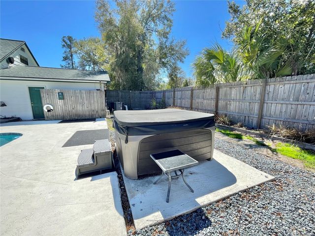 2138 NW 29TH PLACE, Gainesville, FL 32605