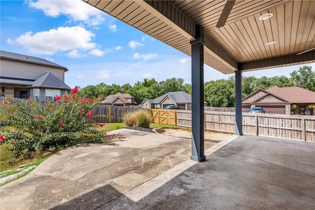 775 Douglas Street, Pea Ridge, AR 72751