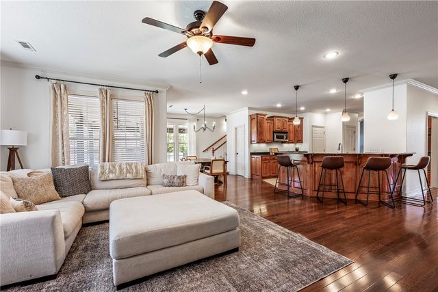 775 Douglas Street, Pea Ridge, AR 72751