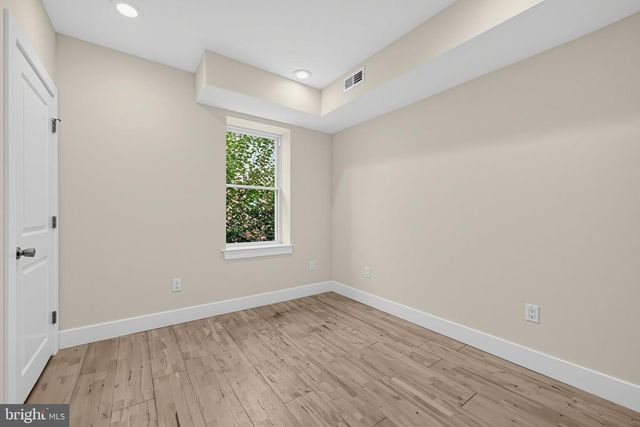425 W THOMPSON ST, Philadelphia, PA 19122