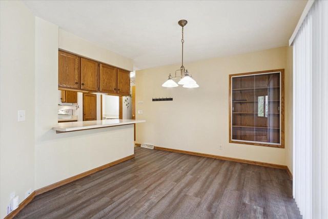 4005 Mackinac Drive, Janesville, WI 53546