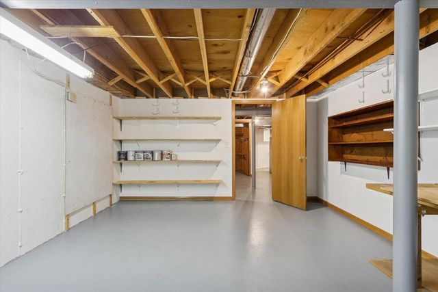 4005 Mackinac Drive, Janesville, WI 53546