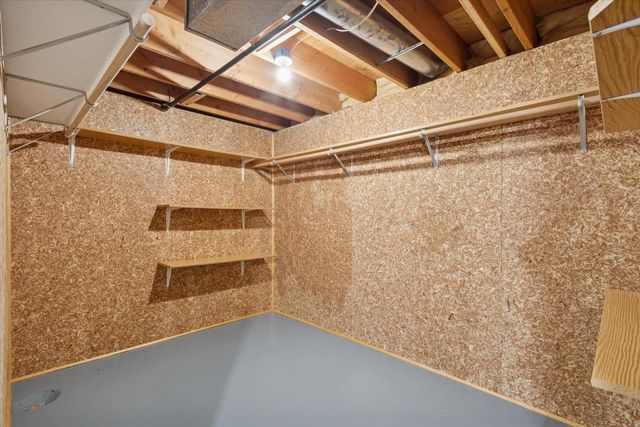 4005 Mackinac Drive, Janesville, WI 53546