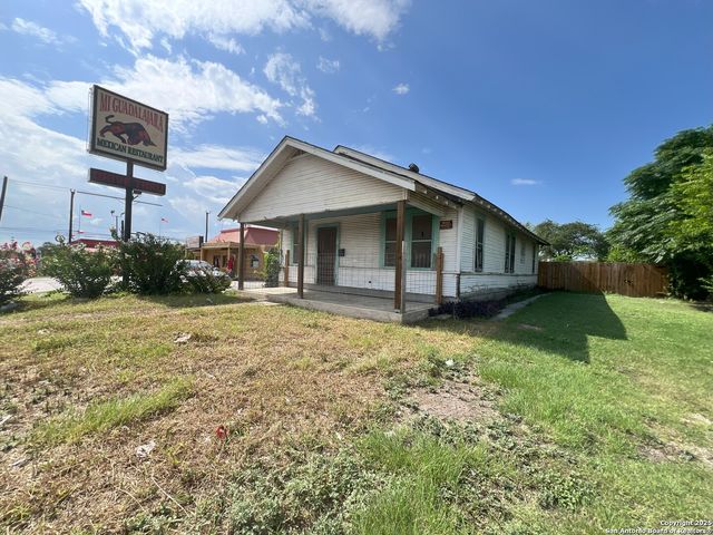 1143 Culebra Rd, San Antonio, TX 78201