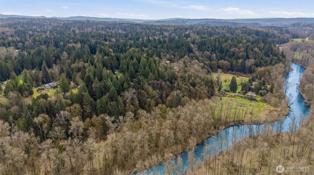 13031 27th Street SE, Snohomish, WA 98290