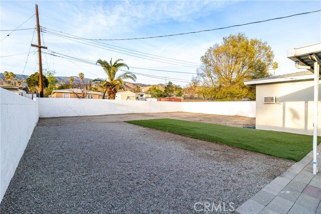 25542 Edgemont Drive, San Bernardino, CA 92404