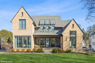 13 S Elm Street, Hinsdale, IL 60521