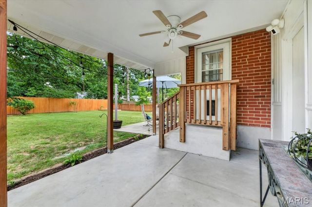 1102 Selma Avenue, Webster Groves, MO 63119