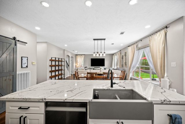 814 Legend Spring Drive, Katy, TX 77494