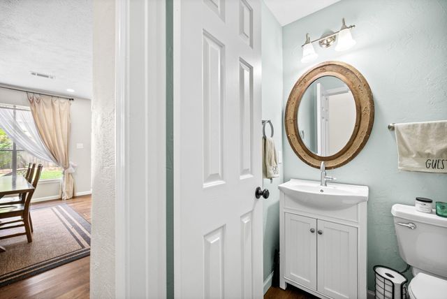 814 Legend Spring Drive, Katy, TX 77494