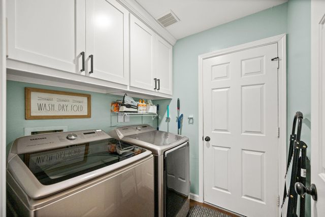 814 Legend Spring Drive, Katy, TX 77494