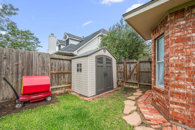 814 Legend Spring Drive, Katy, TX 77494