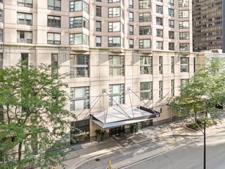 401 E Ontario Street 2810, Chicago, IL 60611