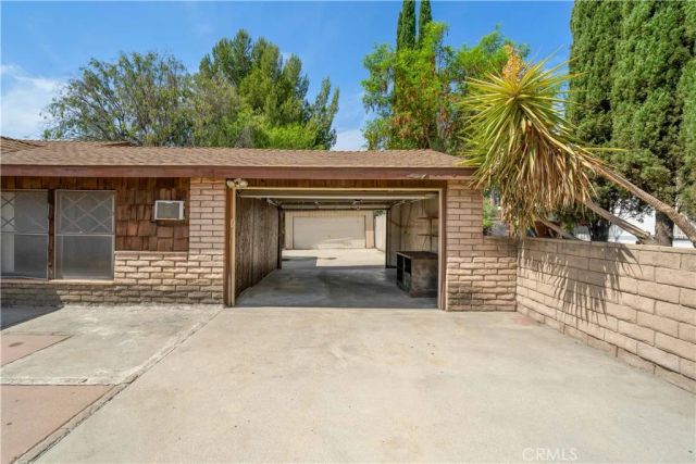 12473 Ralston, Sylmar, CA 91342