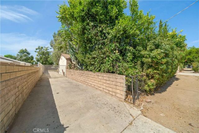 12473 Ralston, Sylmar, CA 91342