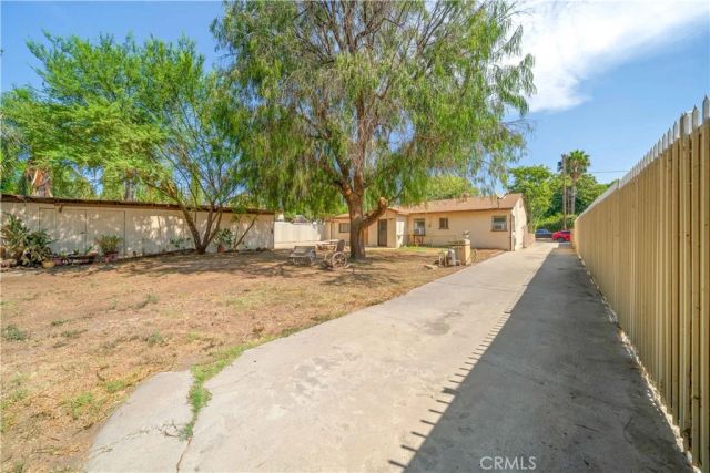 12473 Ralston, Sylmar, CA 91342