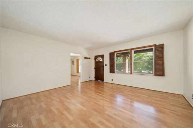 12473 Ralston, Sylmar, CA 91342