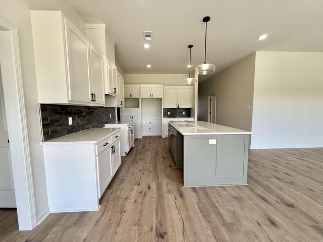 228 Kelton Lane, Hensley, AR 72065