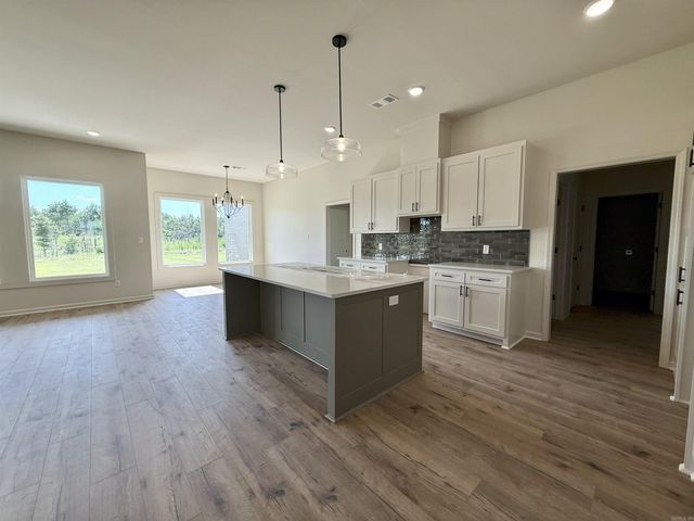 228 Kelton Lane, Hensley, AR 72065