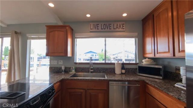 7805 Richard, Lucerne, CA 95458