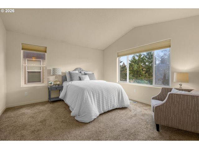 216 Nw 117TH Loop, Portland, OR 97229