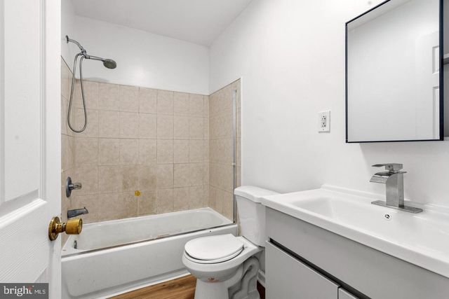 4035 GREEN ST, Philadelphia, PA 19104