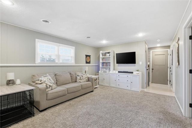 521 E Mulberry Street, Olathe, KS 66061