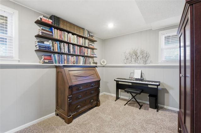 521 E Mulberry Street, Olathe, KS 66061