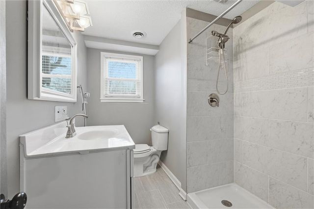 521 E Mulberry Street, Olathe, KS 66061