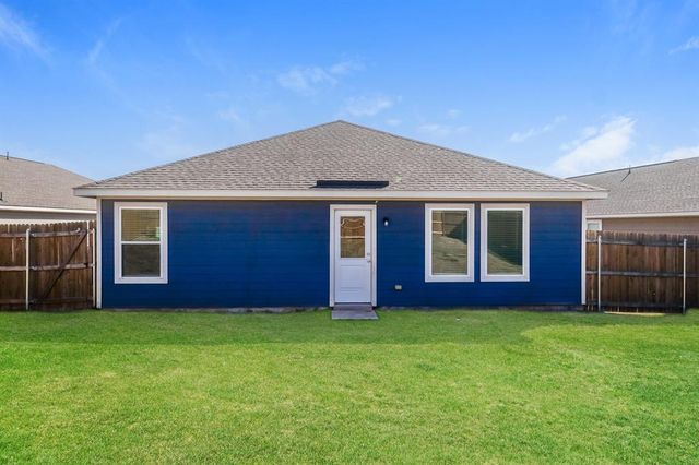 10952 SW 23rd Place, Yukon, OK 73099