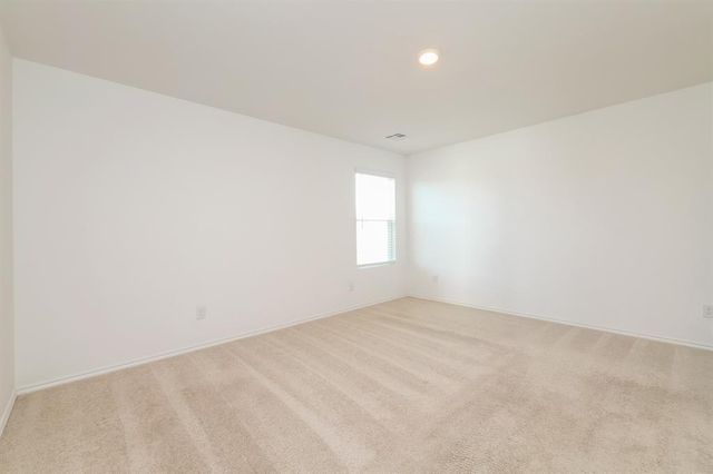 10952 SW 23rd Place, Yukon, OK 73099