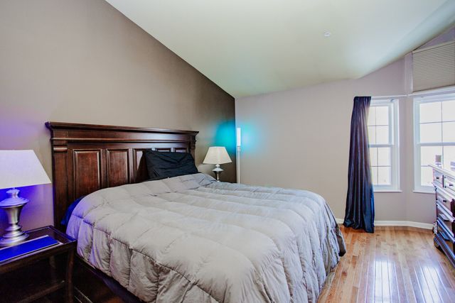 5039 Warren Street, Skokie, IL 60077