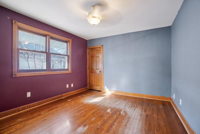 911 75th STREET, Kenosha, WI 53143