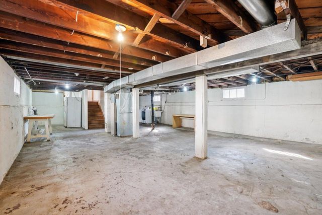 911 75th STREET, Kenosha, WI 53143