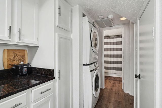 2304 Balsam Drive E203, Arlington, TX 76006