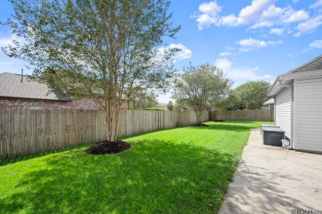 36305 Crestway Ave, Prairieville, LA 70769