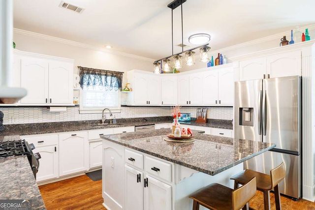 3800 Sherwood Drive, Valdosta, GA 31606