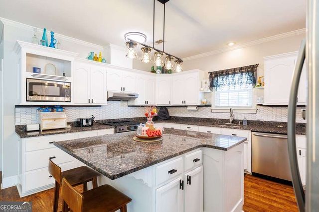 3800 Sherwood Drive, Valdosta, GA 31606