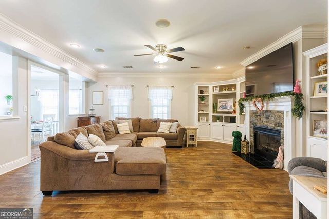 3800 Sherwood Drive, Valdosta, GA 31606