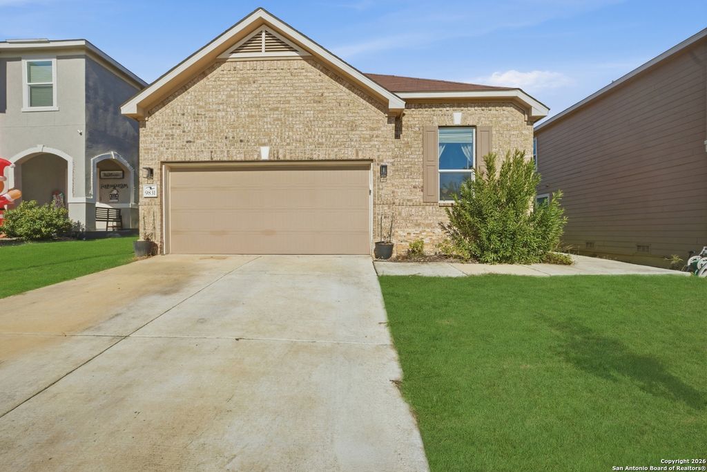 9831 Overlook Cyn, San Antonio, TX 78245