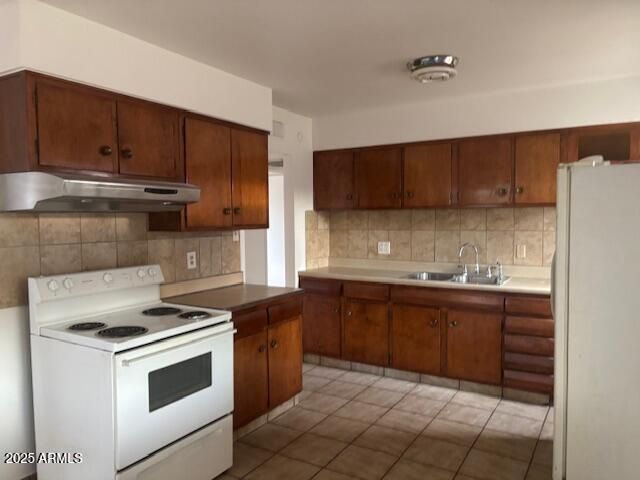 1328 N 41ST Avenue, Phoenix, AZ 85009