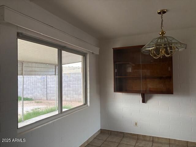 1328 N 41ST Avenue, Phoenix, AZ 85009