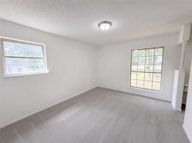 1014 Yvonne Drive, Joshua, TX 76058
