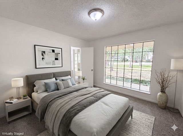 1014 Yvonne Drive, Joshua, TX 76058