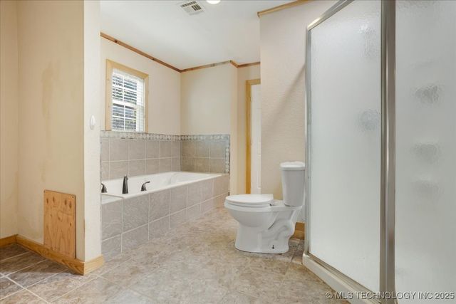 136 Pine Street, Mead, OK 73449