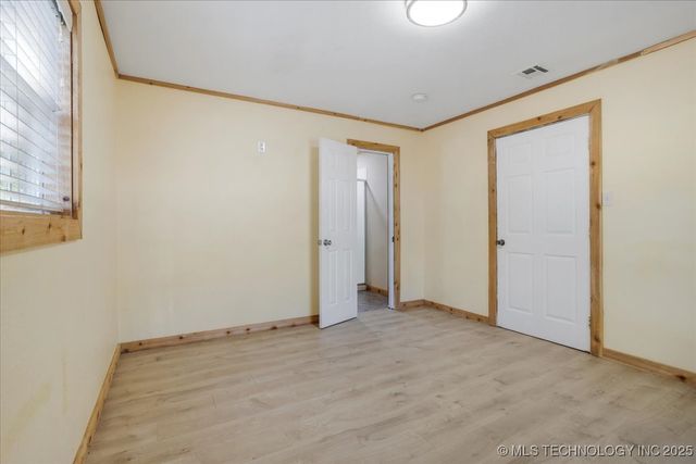 136 Pine Street, Mead, OK 73449