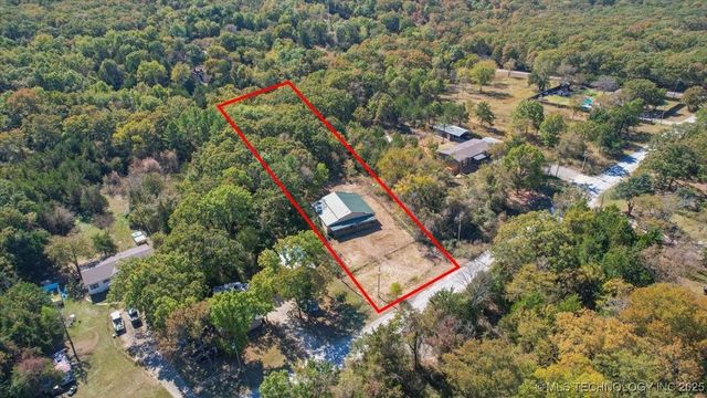 136 Pine Street, Mead, OK 73449