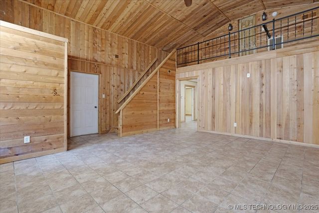 136 Pine Street, Mead, OK 73449